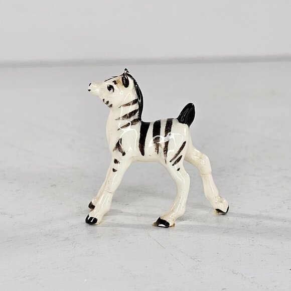 Hagen Renaker Early Zebra Foal Baby Miniature Figurine *Repaired* - Picture 1 of 9